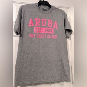 Medium Gildan Heavy Cotton Aruba T-shirt